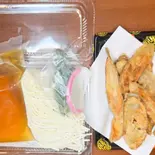 ごぼうの天ぷら付き 生麺かけうどんセット（つるのおんがえし横川店）