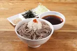 辛味おろしもりそば(なぜ蕎麦にラー油を入れるのか。渋谷店)