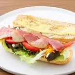 BLTサンド（Care's Cafe ＆ Bar）