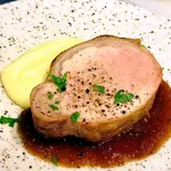 豚肉ロースト（ビストロ サントロワ）