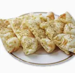 ガーリックナン Garlic Naan(【本格インドカレー専門店】ナマステヒマ―ル Namaste Himal)