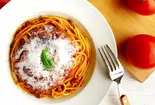 チーズたっぷり・ソースたっぷり贅沢ミート【深夜】（パスタデリバリー 25年以上続くホテルクオリティー 六本木 グラテシモ）