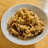 ミニ日替わり焼豚炊き込みご飯（冷麺専門店【REI-MEN LABO.】西麻布本店）