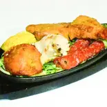 ミックスタンドリーグリル Mix Tandoori Grill（サハラ狛江）