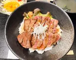 特選和牛ハラミ丼(1日5食限定)（焼肉酒場 叶）