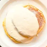 【当店売上No.1】ココナッツパンケーキ Coconut Pancakes(【モチコチキン&パンケーキ】ローカルハワイアンカフェ カンナカフェ CannaCafe)