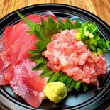 鉄火ねぎとろ丼（寿司スタンドとらず。西本町店）