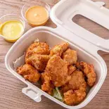 アヒポキ名物！鶏胸肉のモチコチキン(ファミリーパック) Triple Chicken Box お得な3倍量！ ヘルシー唐揚 ハニーマスタードかスパイシーマヨで（アヒポキ豊洲店ヘルシーポキボウル＆サラダの店）