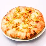 ガーリックチーズナン garlic cheese nan（カレーダイニングシムラン保土ヶ谷店）