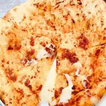 Garlic Cheese Nan ガーリックチーズナン(本格北インド料理 パリカール)
