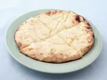 ガーリックチーズナン(インド料理フルバリイオンモール座間店)