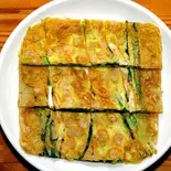 ニラチヂミ4個(明洞チキン王子店)