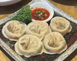 Newカルビ餃子(6p)（韓国料理 ホンデポチャ 川崎店）