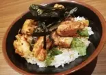 とり丼（焼鳥よしおか六甲店）