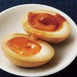 煮玉子 soft seasoned boiled egg(ラーメン大戦争 水道橋店)