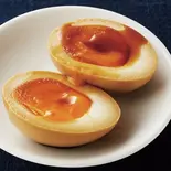 煮玉子 soft seasoned boiled egg(ラーメン大戦争 神田店)