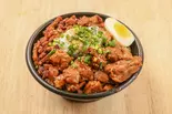 Mix半熟卵魯肉飯丼（魯肉飯専門 火豚～katon～ ルーローハン専門店）