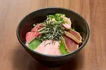 豊洲厳選マグロ丼(おさかなや)