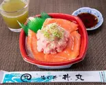 サーモンネギトロ丼(海鮮丼専門店 丼丸 立花店)