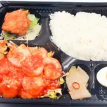 工ビのチリソース弁当（中華居酒屋 福錦 新宿御苑前店）