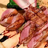 鴨むね肉のロースト 焼き野菜添え（トラットリア コロッセオ 中目黒）