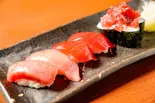 まぐろ三昧（宮益坂下酒場）