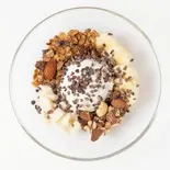 カカオエネルギープレート（YOGI GREEK ＆ ACAI 名古屋大須店）