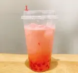 【タピオカ】イチゴミルク（【大阪名物 揚げたこ焼き・イカ焼き】粉もん屋 清水店）