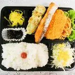 しゃけミックス弁当（きょうわ弁当 梶原店）