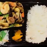 八宝菜弁当（台湾料理 飛龍）