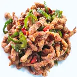 揚げ牛肉と唐辛子炒め【干煸牛肉丝】(中華料理 聚楽園)