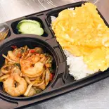 パットプリックパオ+ご飯+スクランプエッグ ผัดพริกเผากุ้ง+ข้าวสวย+ไข่ข้น(PINTO)