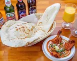 タンドリーチキンナンセット Tandoori Chicken ＆ Naan Set（アーリサナンハウス）