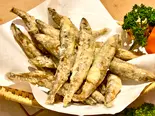 ししゃもの唐揚げ【炸多春魚】（川覇王）