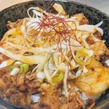 キムチチャーシュー辛味噌丼(油そば専門店のせ屋)