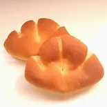 ちっちゃいクリームパン1個（ダズンフォー）