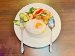 海鮮バジル丼(ソンーマット)