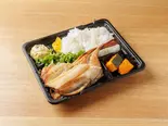 ほっけ弁当（居酒屋食堂ファッチューチョン）
