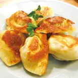 焼きワンタン(10個入り)（上海ダイニング 雲翼）