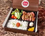 黒毛和牛ステーキW弁当（BAR HEAVENS KITCHEN）