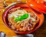 すき焼き丼 勝（カリー・ブラウン）