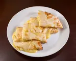 チーズナン/Cheese Nan（インドレストランガウレ美野島）