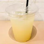 りんごジュース（クレープカフェcoton）