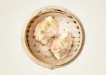 「フカヒレ蒸し餃子」(魚翅餃) (2個)（3米3下北沢店-お粥と点心専門店）