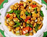 鶏肉とカシューナッツ炒め（中華料理 福味居）