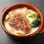 クラムチャウダーdeバーグ（絶品スープで味わうハンバーグの店「スープdeバーグ」）