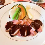 合鴨胸肉のロースト Roasted Duck Breast（ふれんち食堂UMEYA）