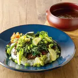 名物!くずし粗挽きハンバーグとグリーンベジタブルのカレー(Time is Curry シャポー市川店)