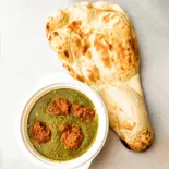 ほうれん草マトンカレー ナン セットSag mutton(インドカレー 金丸)