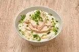 ダイエット効果!「鶏ささみ肉のヘルシーねばとろ丼」(健康志向のねばとろ日和 本八幡店)